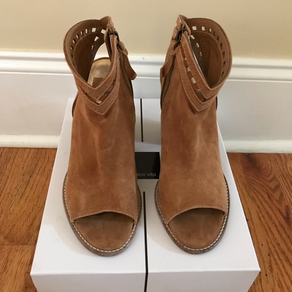 Dolce Vita Natasha Suede Leather Cutout Bootie - Picture 5 of 5